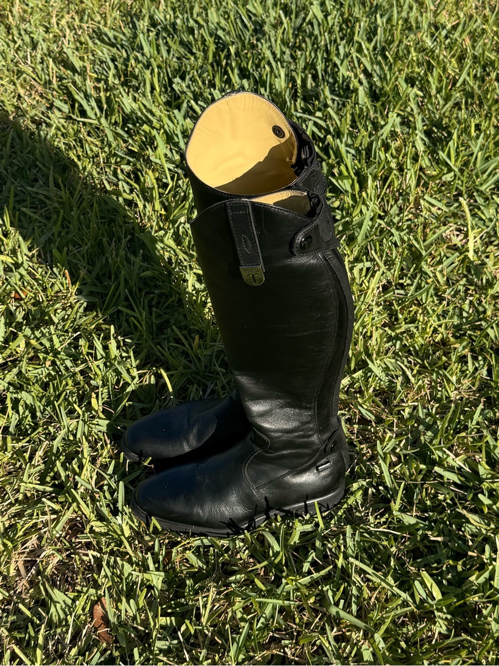 Tucci size 35 C worn once equestrian riding boots